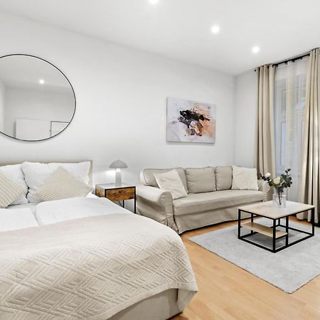 Chic 1Br Apartment - Directly Near Schoenbrunn Viena Exterior foto