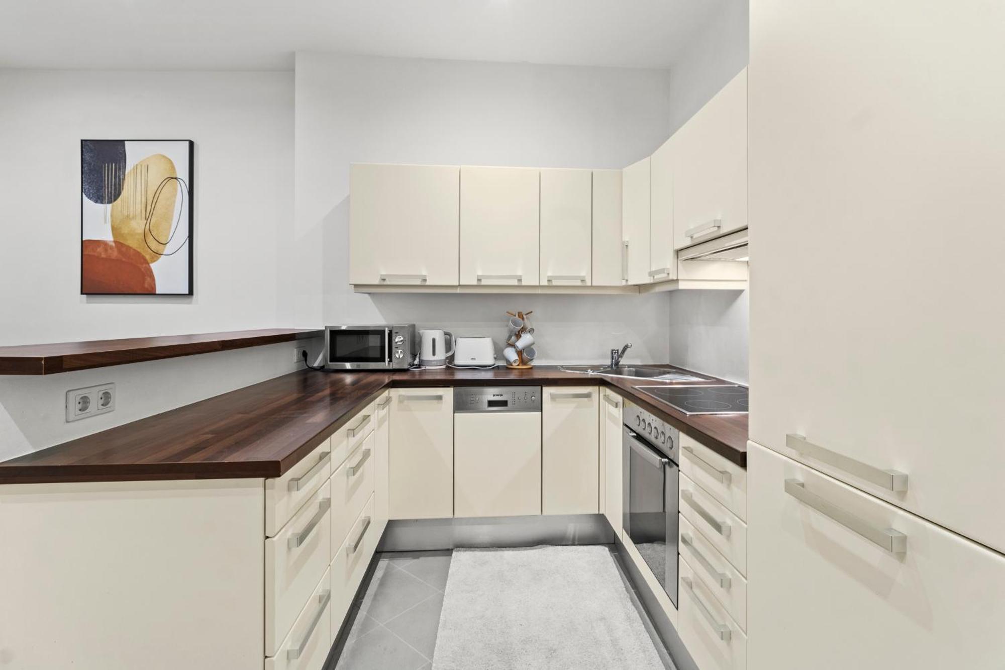 Chic 1Br Apartment - Directly Near Schoenbrunn Viena Exterior foto