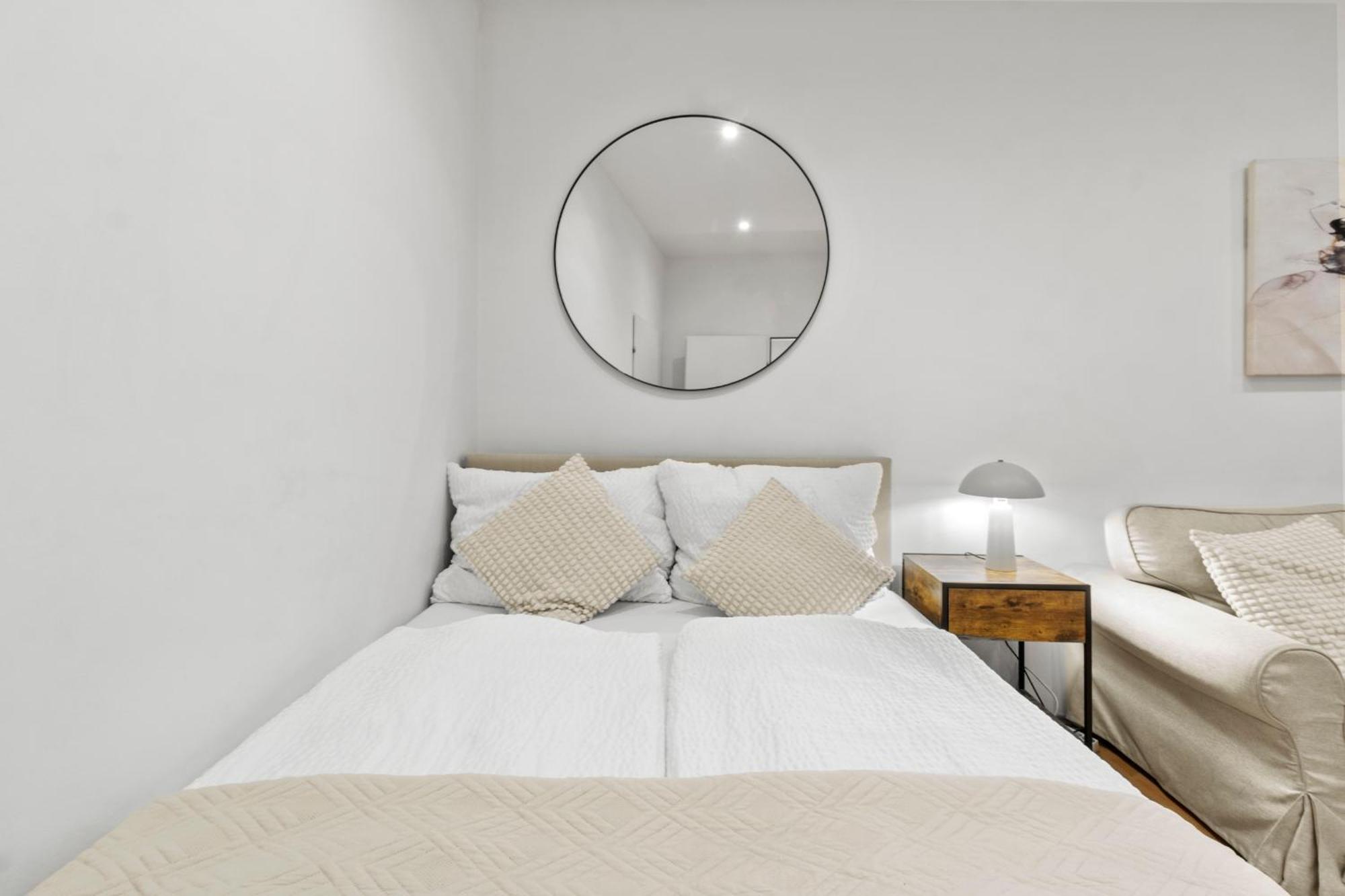 Chic 1Br Apartment - Directly Near Schoenbrunn Viena Exterior foto